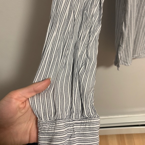 HOLLISTER WOVEN SHIRT - Picture 4 of 6